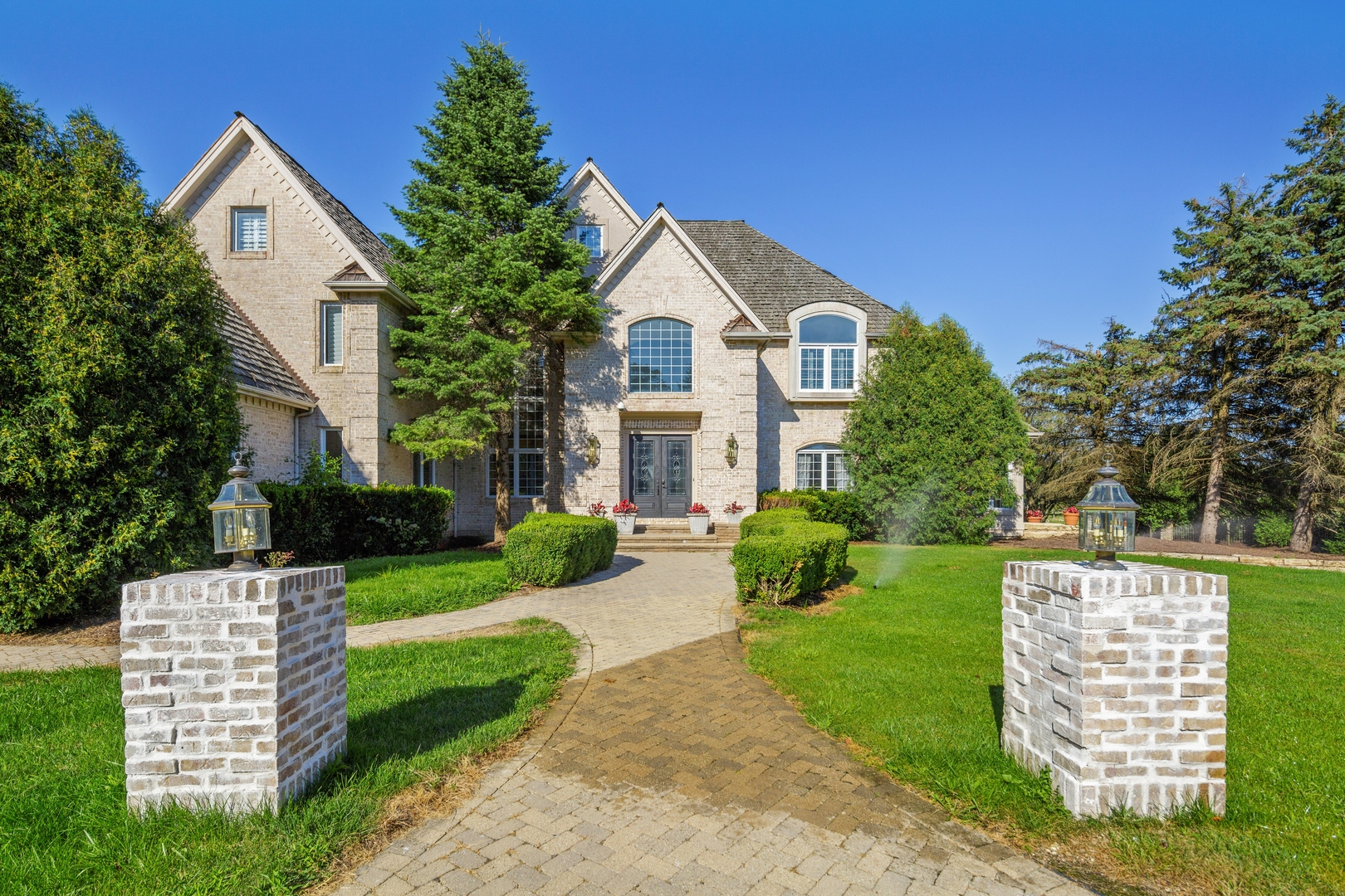 5n129 Dover Hill, St. Charles, Illinois