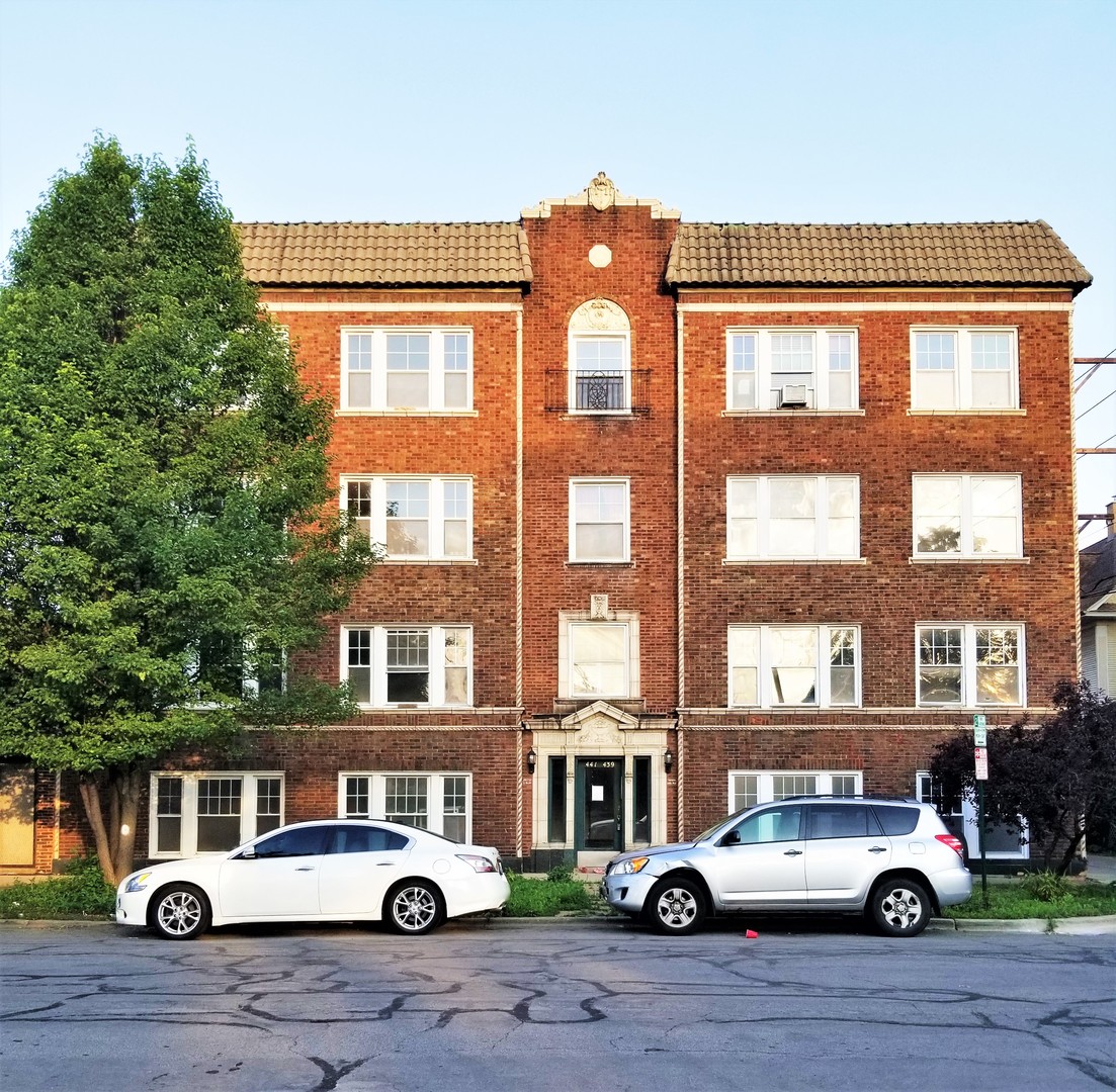 Oak Park Condo Sale