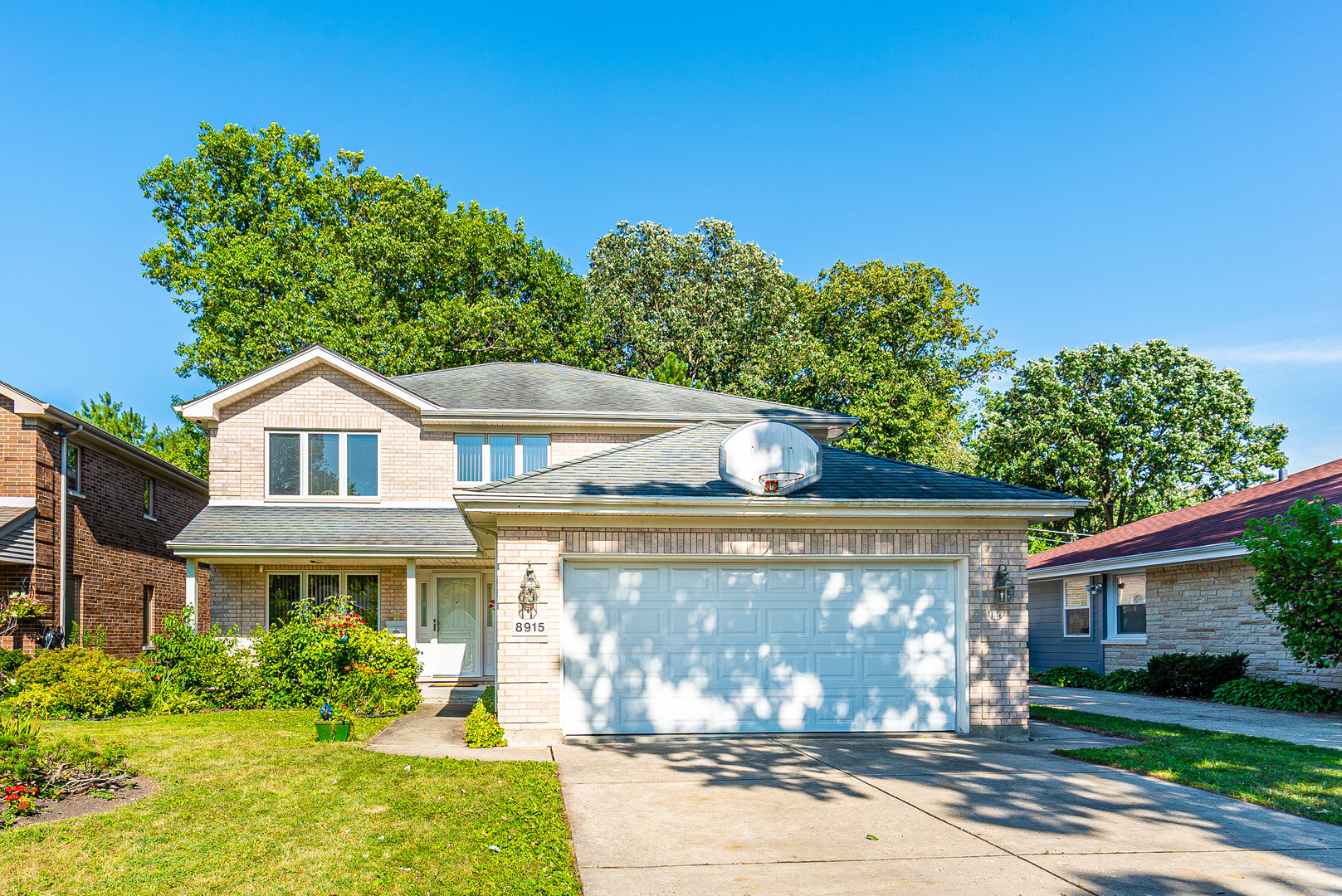 4 bedroom Homes for sale in Morton Grove, Illinois Morton Grove MLS