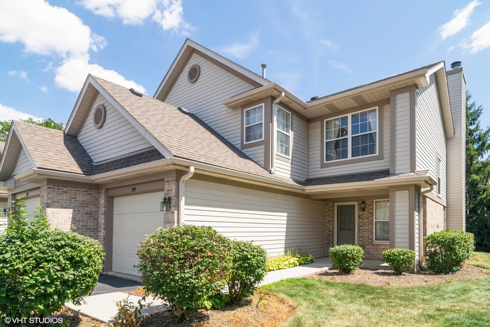 Homes for sale in the Briar Pointe subdivision Schaumburg, Illinois Real Estate