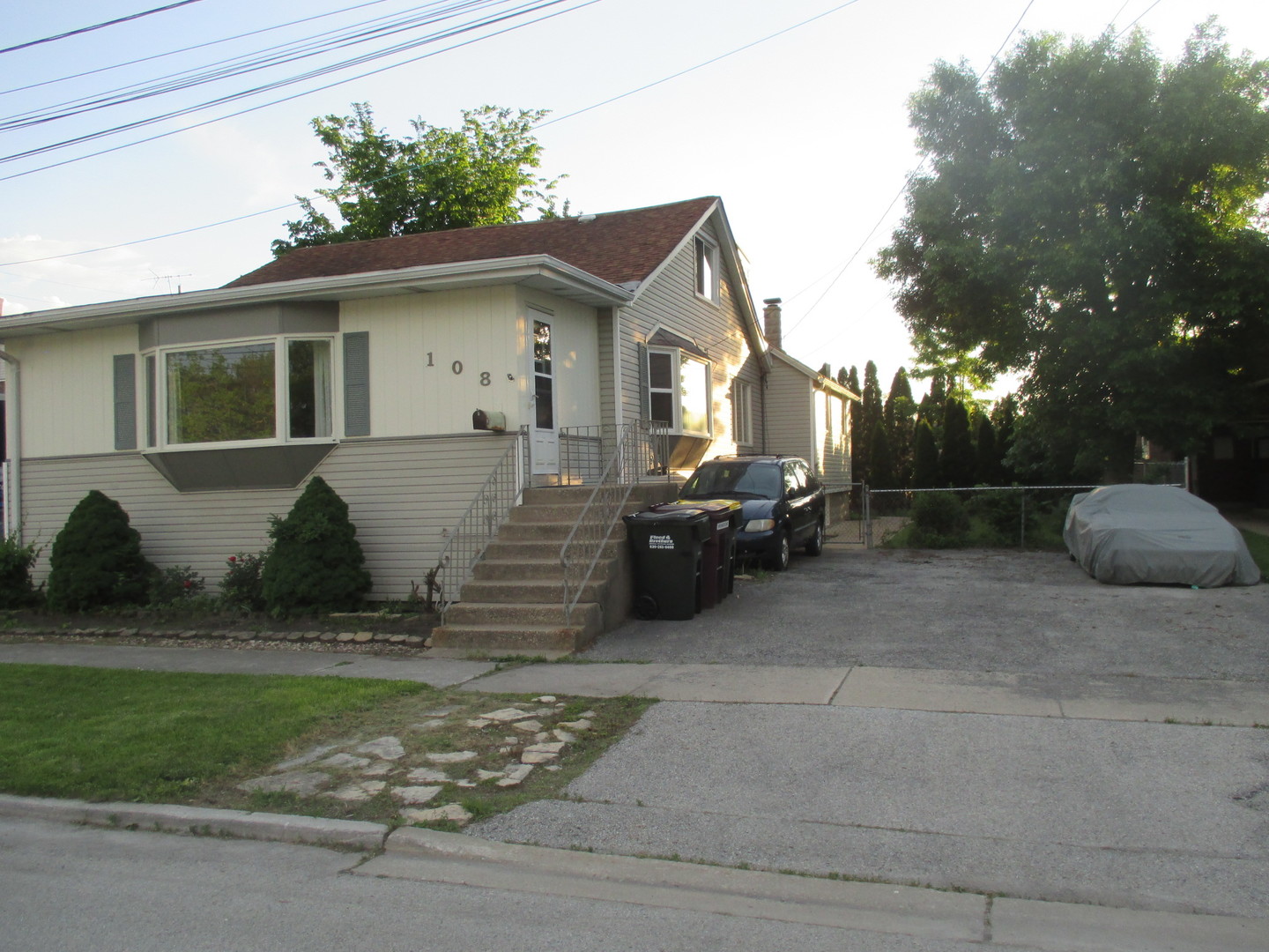 Luxury Homes for sale in Thornton, Illinois Thornton MLS Thornton