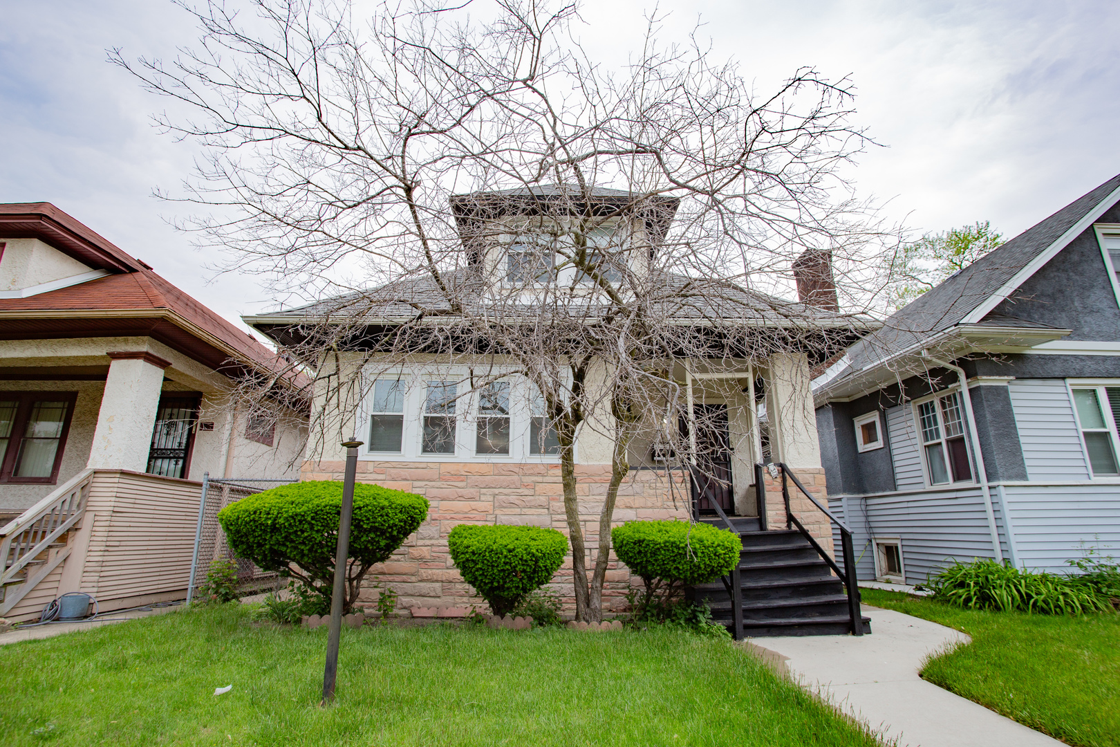 1318 N. Menard