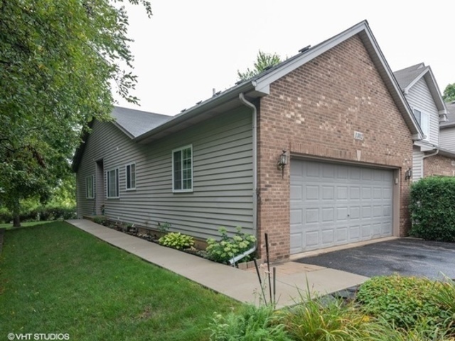 1302 Dancing Bear, ELGIN, Illinois