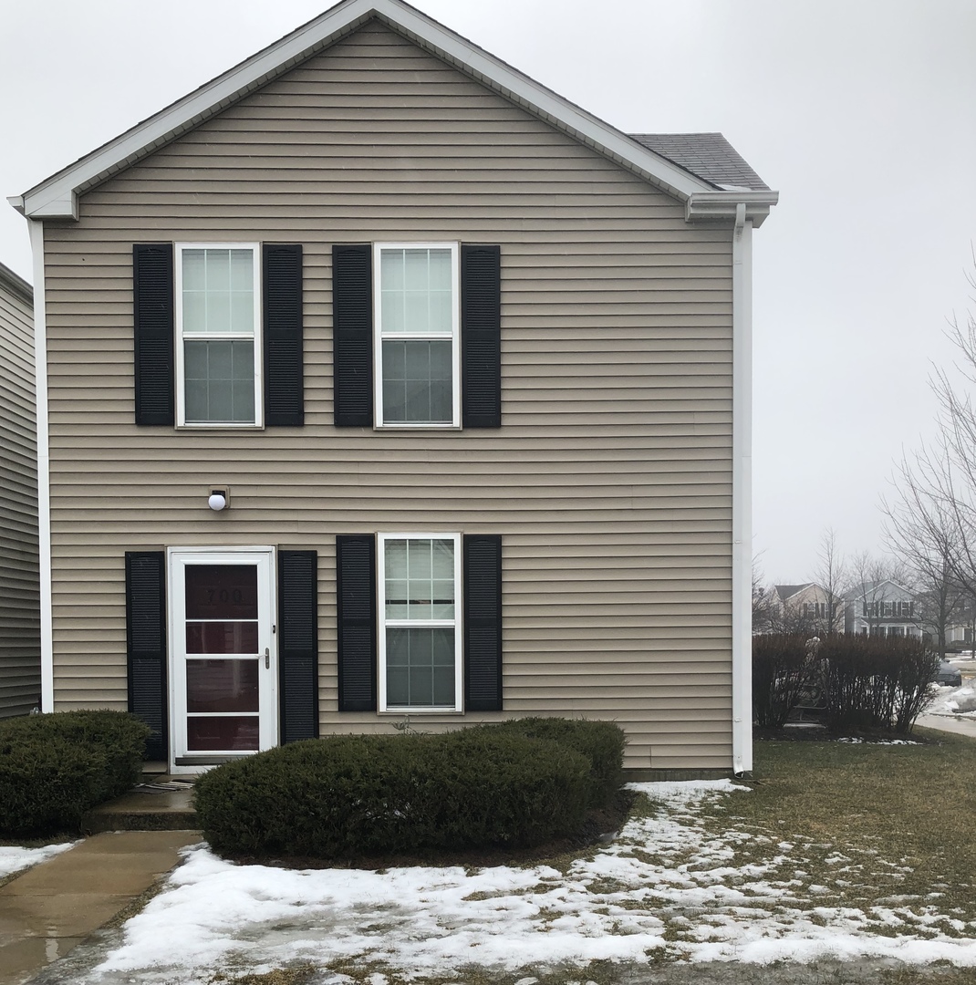 Homes for sale in the Hometown subdivision Aurora, Illinois Real Estate