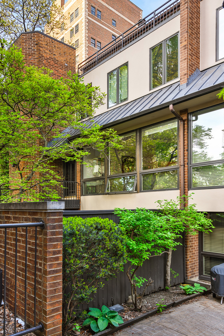 1343 N. Sutton