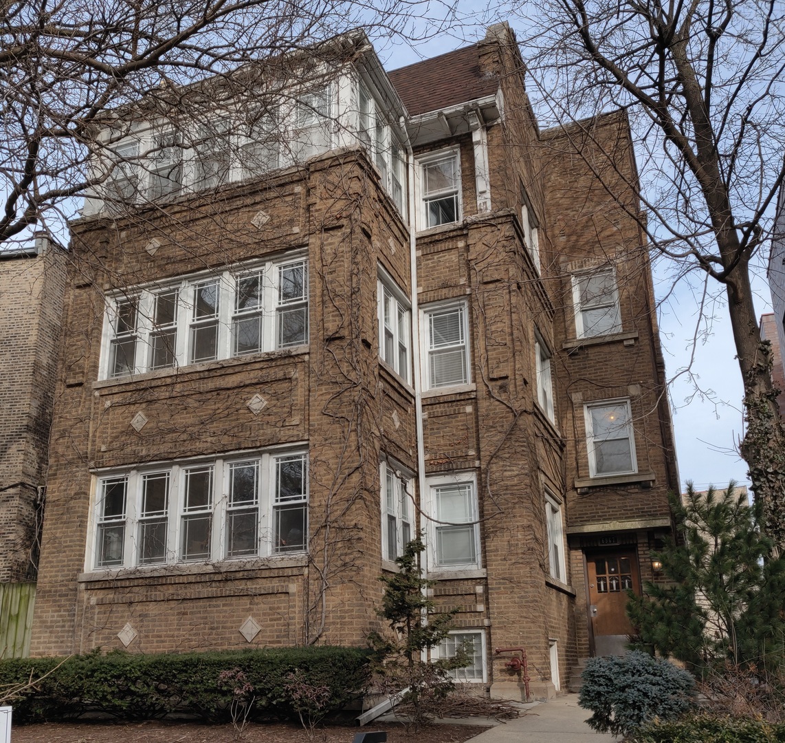 Chicago Condos Rogers Park 3 Bedroom Condo For Rent