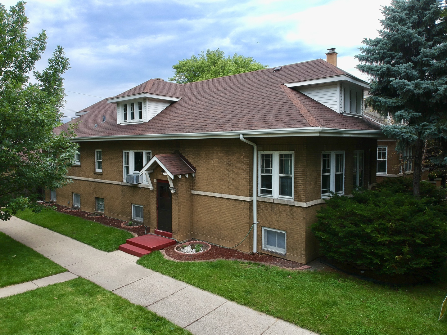 Ravenswood Manor Real Estate & Ravenswood Manor Chicago Information