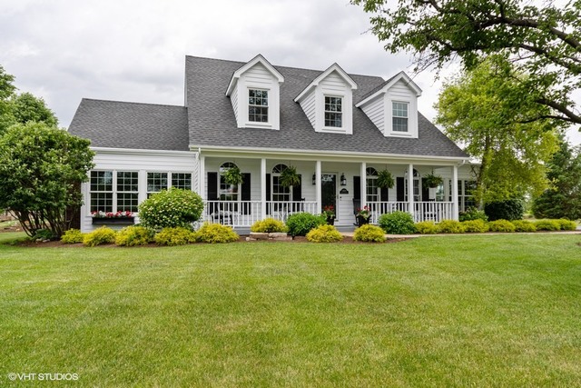 1640 Spring Valley, Elburn, Illinois