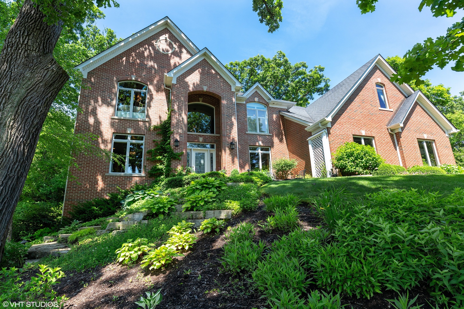 11N164 Weldwood, ELGIN, Illinois