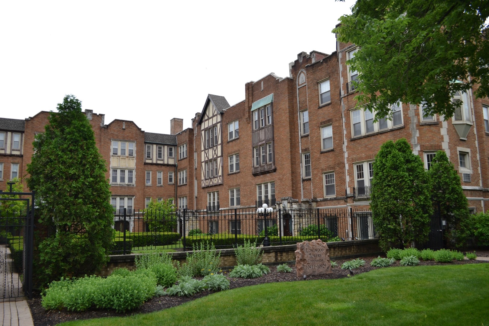 Park Real Estate & Park Chicago Information