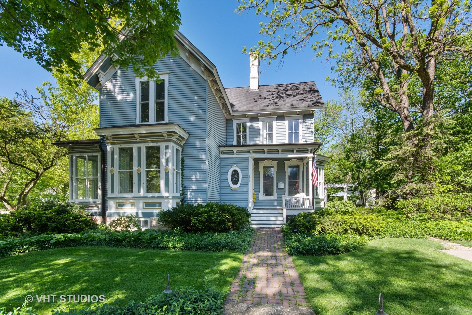 135 South Lincoln, Batavia, Illinois
