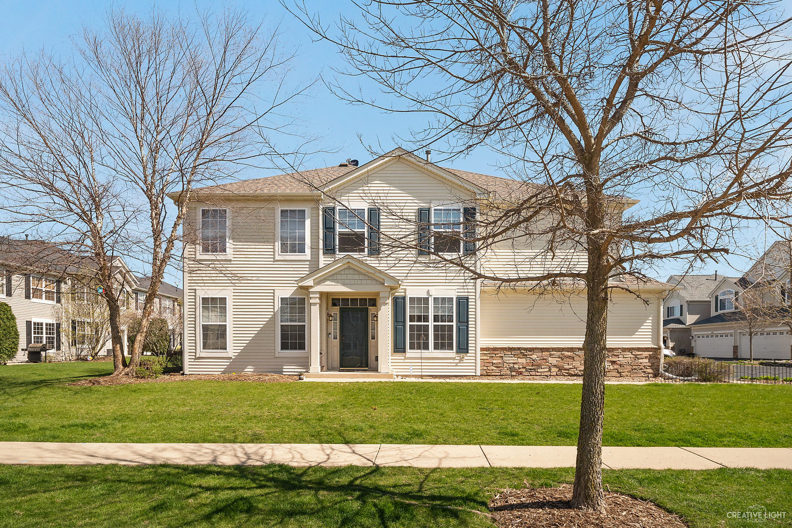 Homes for sale in the Timber Trails subdivision Gilberts, Illinois