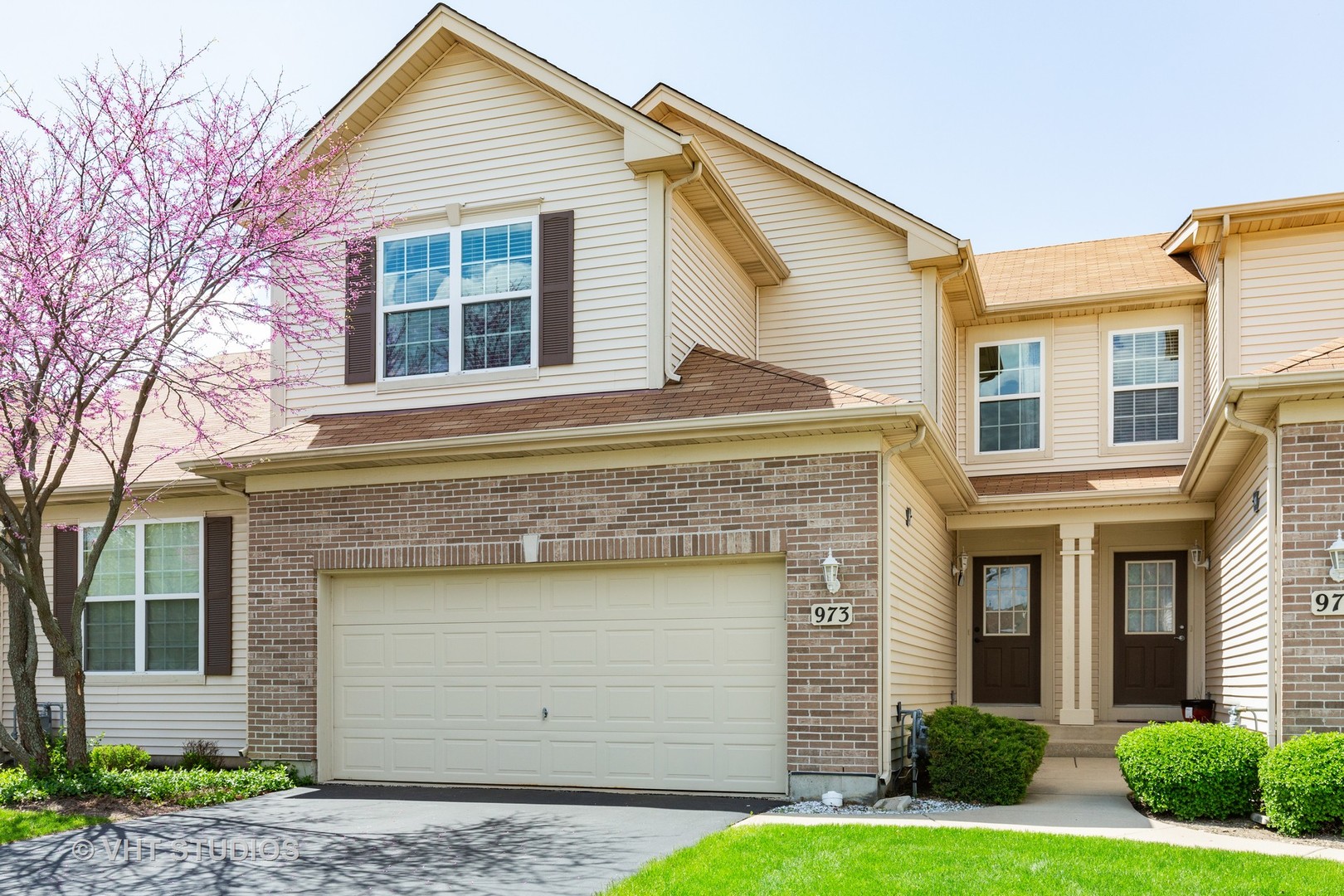 973 OAK RIDGE, ELGIN, Illinois
