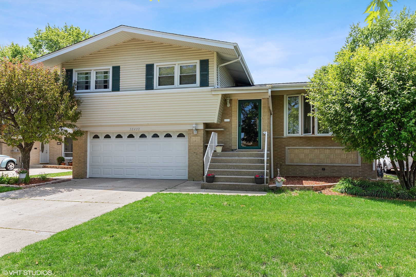 3 Bedroom Homes for sale in Oak Lawn, Illinois Oak Lawn MLS Oak