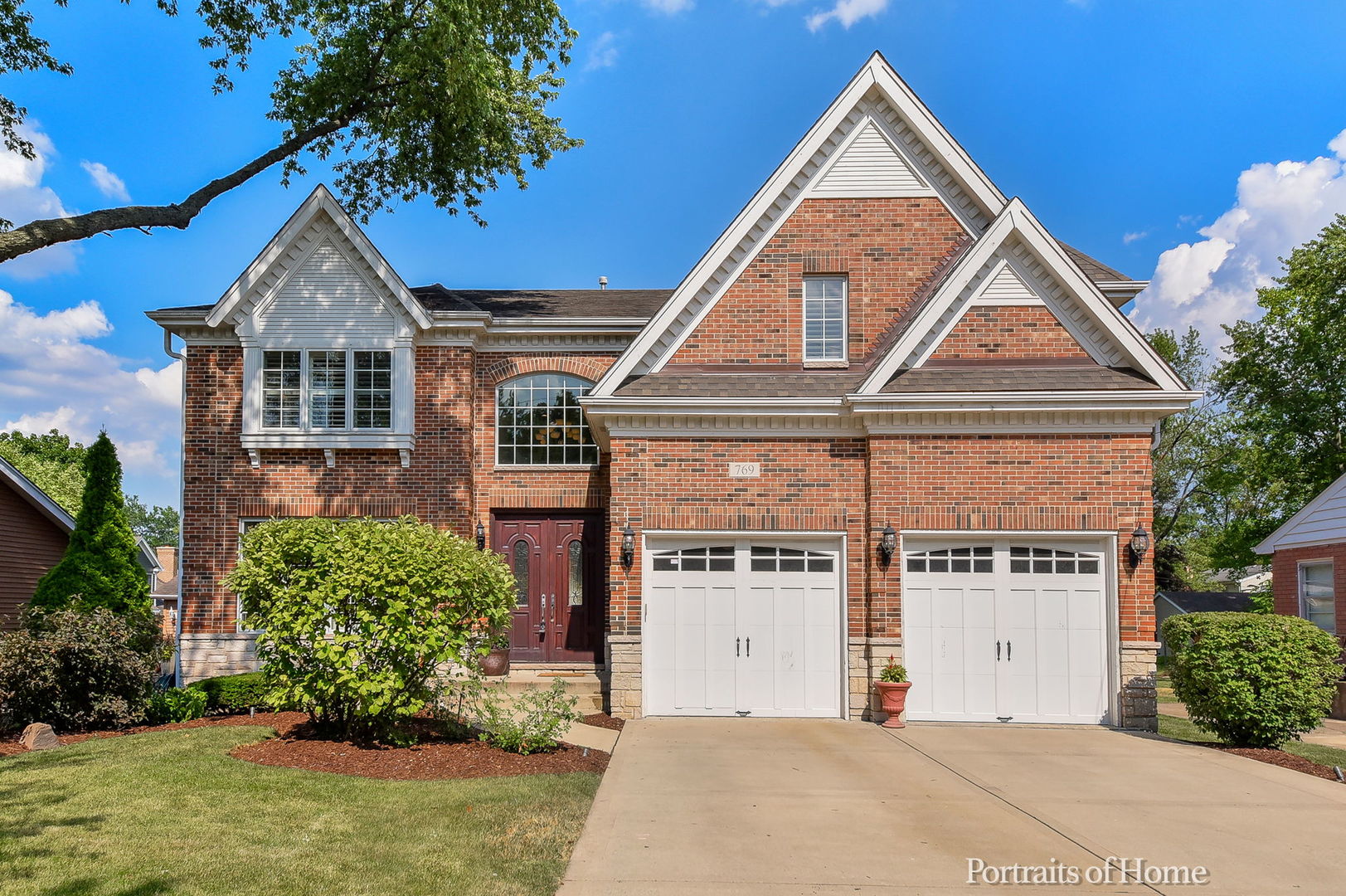 Luxury Homes for sale in Glen Ellyn, Illinois Glen Ellyn MLS Glen