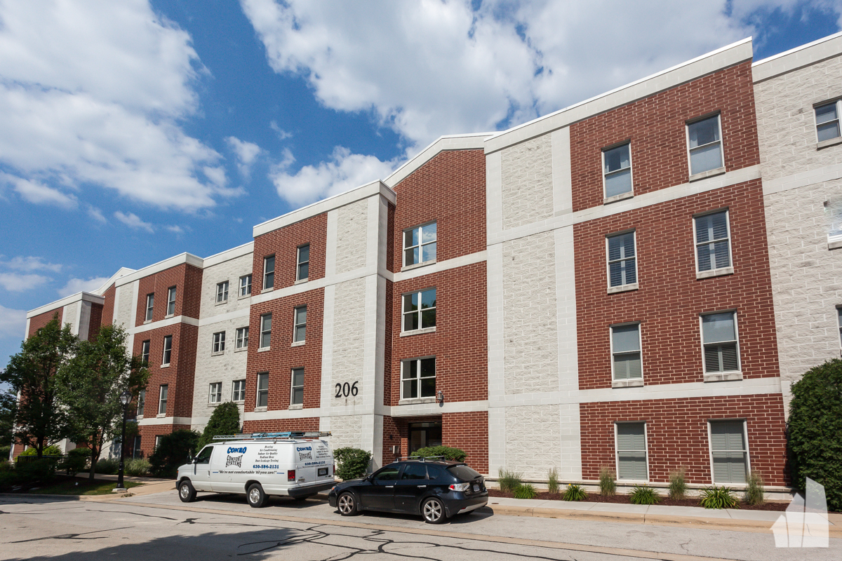 206 North WATER, Batavia, Illinois