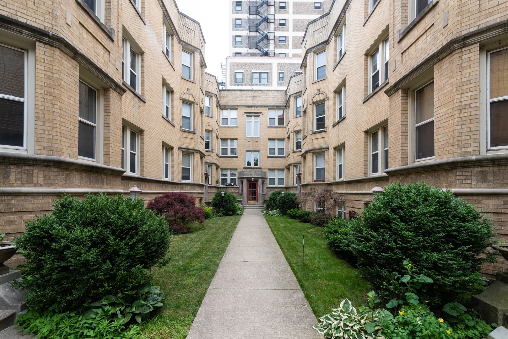 East Rogers Park Real Estate & East Rogers Park Chicago Information