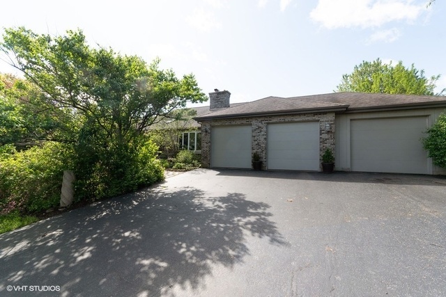 9N689 Pueblo Peak, ELGIN, Illinois