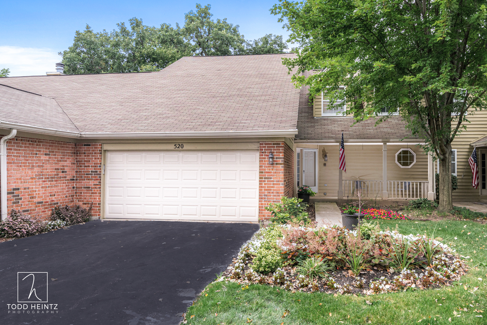 520 Shagbark, ELGIN, Illinois