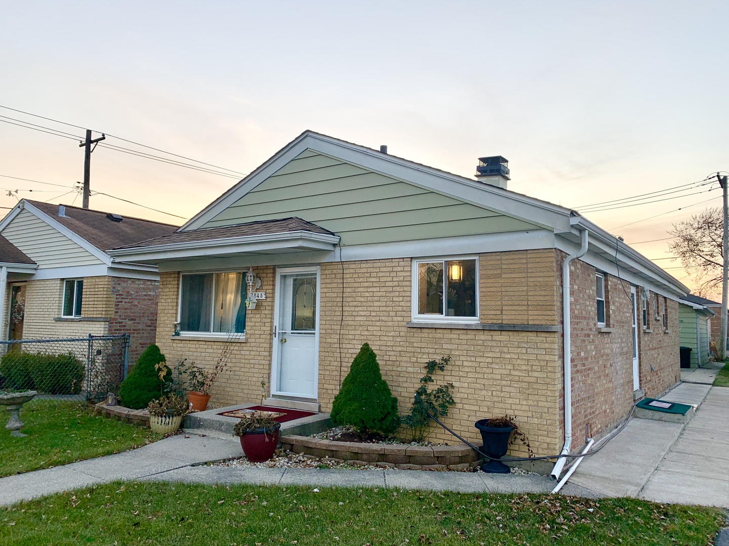 7848 Meade Avenue Burbank IL 60459