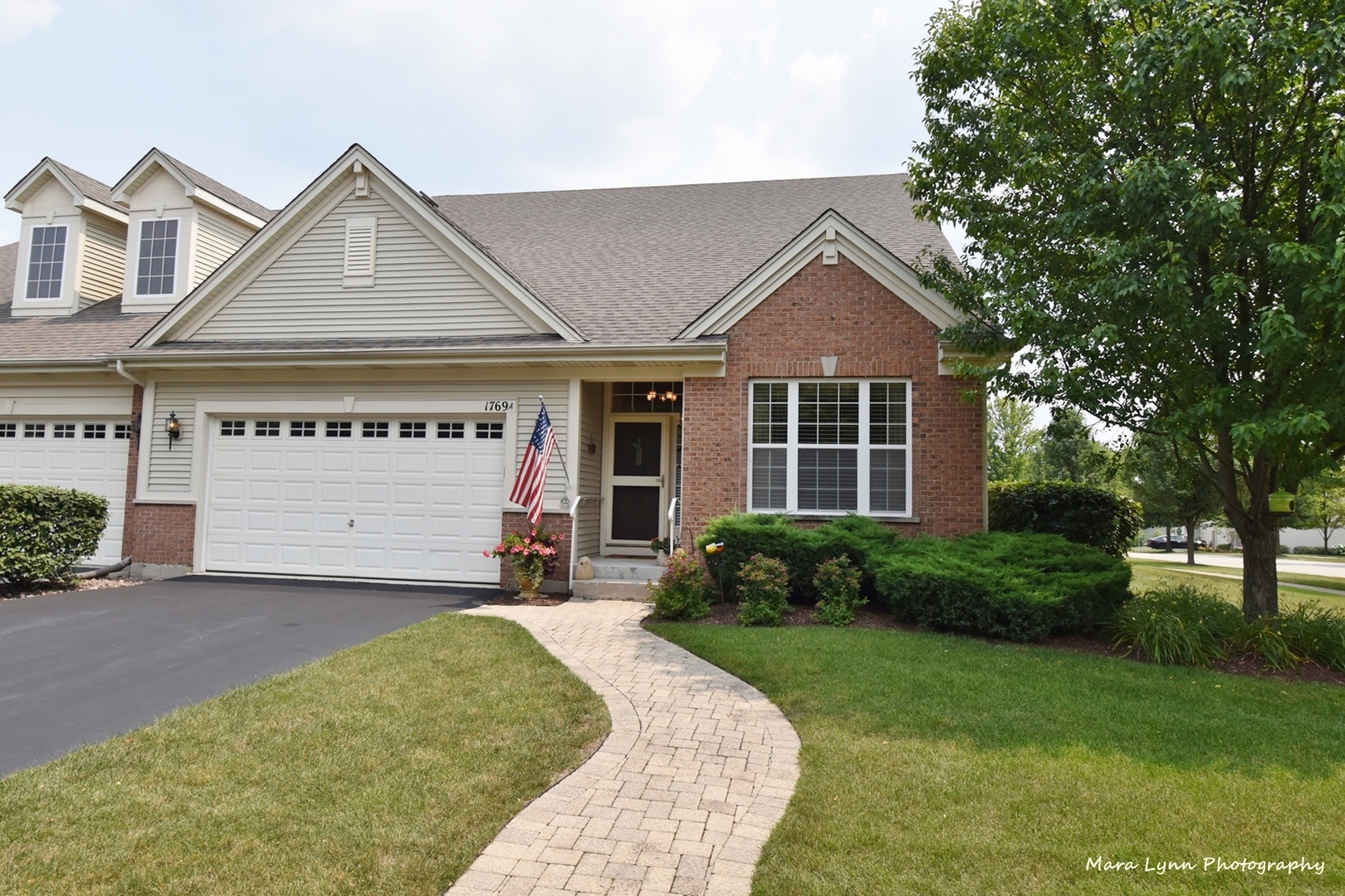 Meadowridge Villas in Sugar Grove IL Homes for Sale Meadowridge