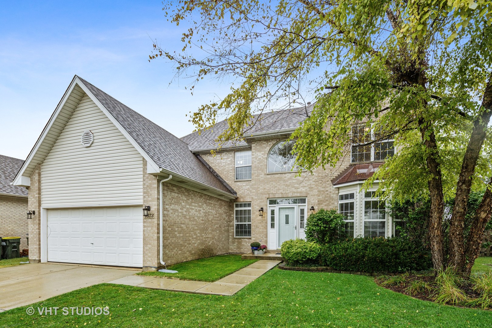 Lake in The Hills IL Homes for Sale Lake in The Hills Real Estate