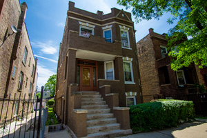 2 Apartment in South Lawndale