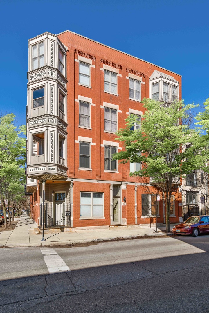 East Village in Chicago IL Homes for Sale East Village in Chicago