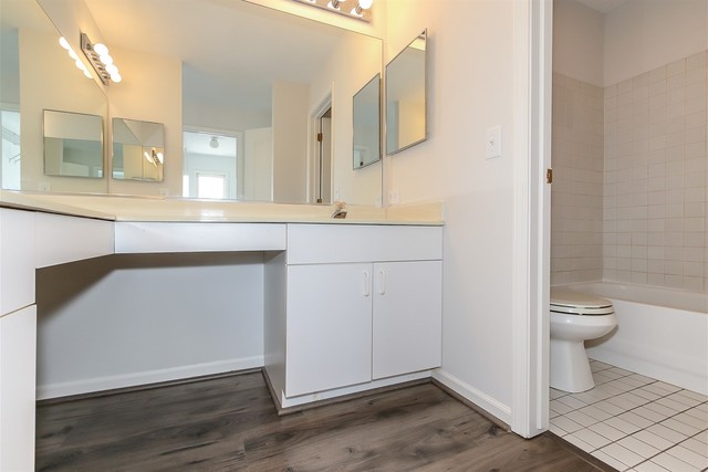 246 Willow Parkway