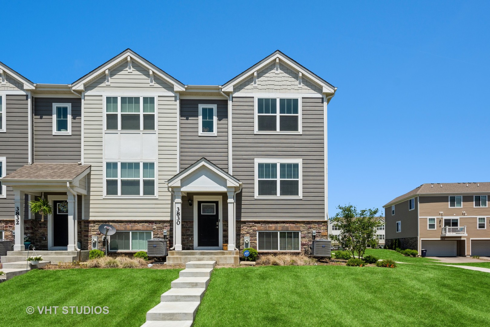 Tall Oaks in Elgin IL Homes for Sale Tall Oaks in Elgin Real Estate