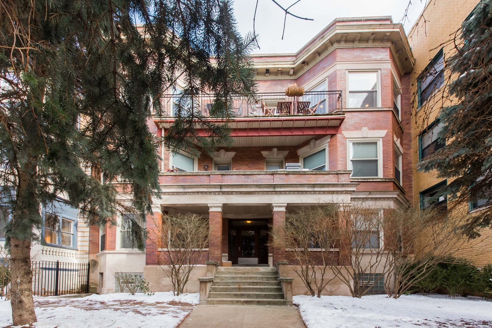 Buena Park in Chicago IL Homes for Sale Buena Park in Chicago Real