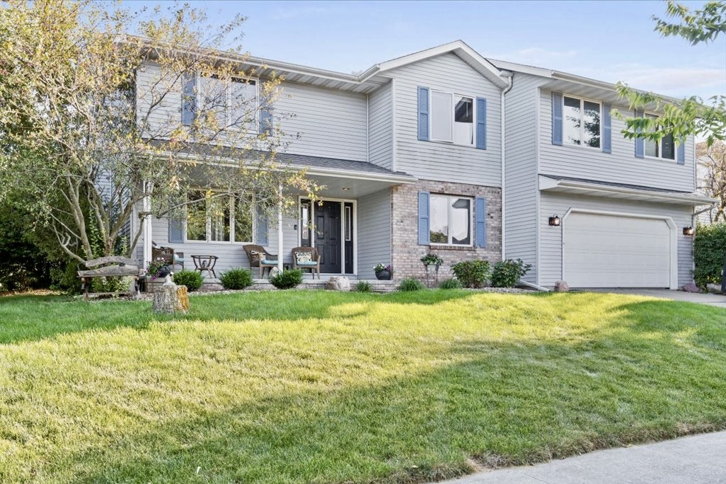 Royal Pointe in Bloomington IL Homes for Sale Royal Pointe in