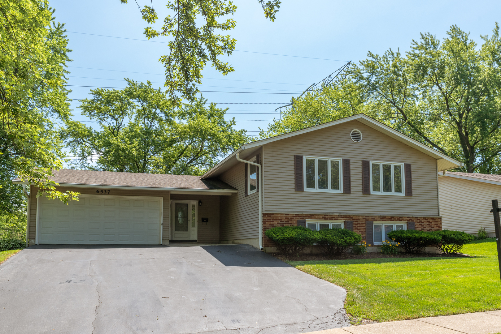 Winston Hills in Woodridge IL Homes for Sale Winston Hills in