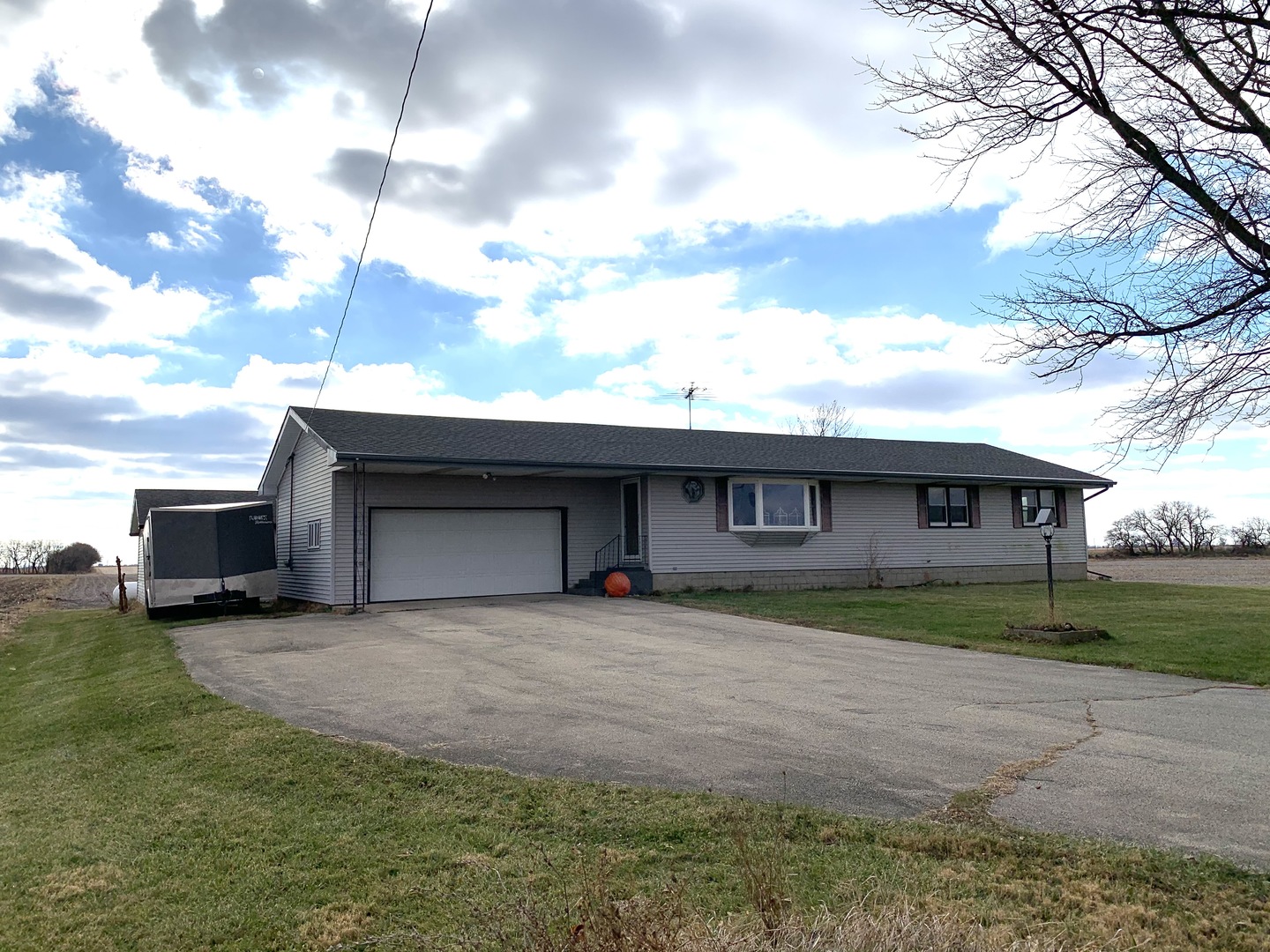 11624 W State Route 17 , Bonfield, IL MLS 10949054 Berkshire
