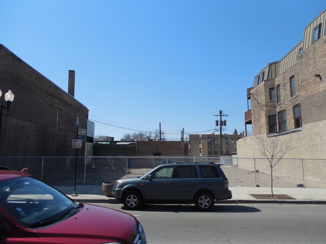 4010 North Lincoln Avenue, Chicago-North Center, IL 60618