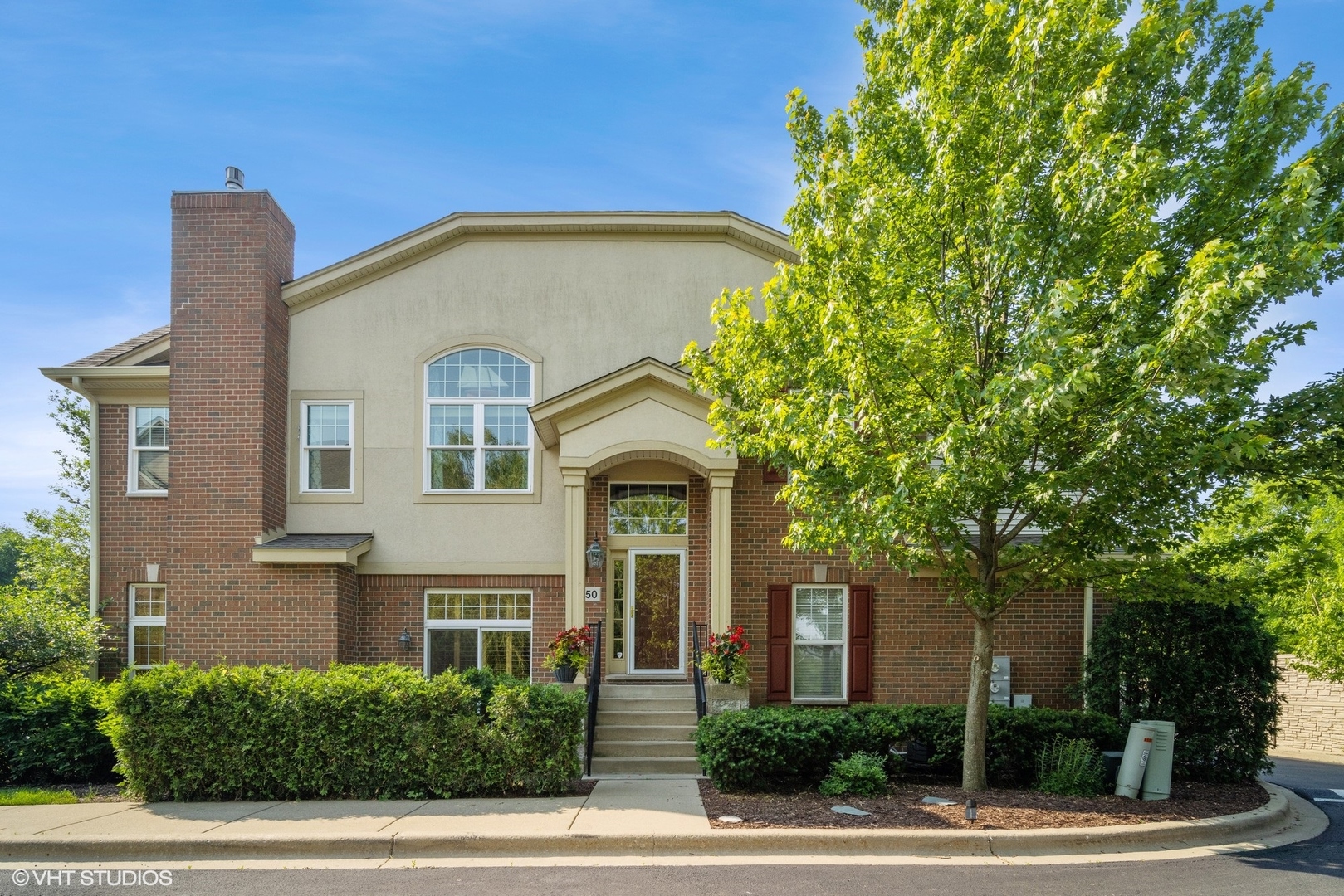 South Commons in Deerfield IL Homes for Sale South Commons in