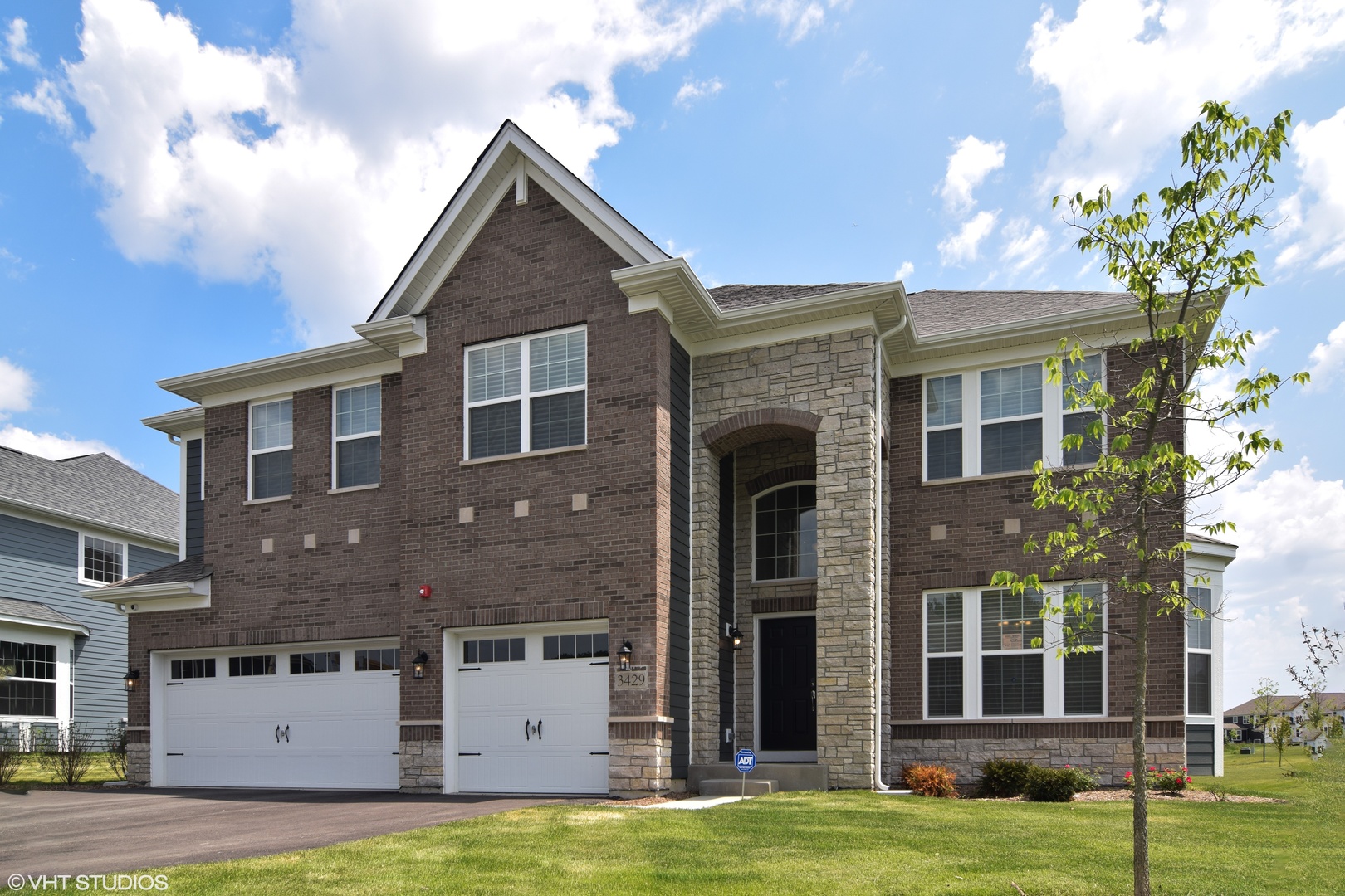 3429 Harold Circle, Hoffman Estates, IL 60192