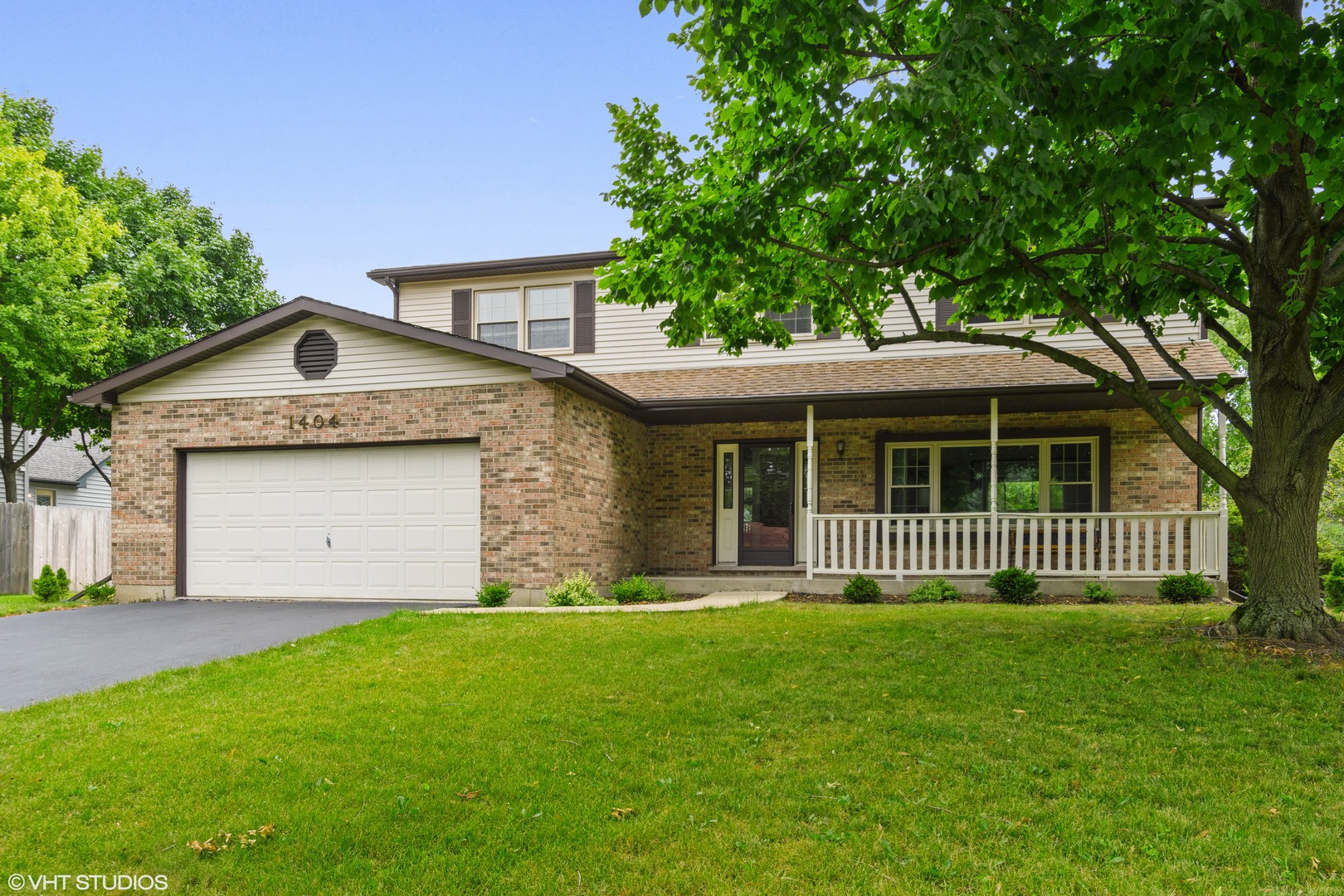 Winding Creek in Naperville IL Homes for Sale Winding Creek in