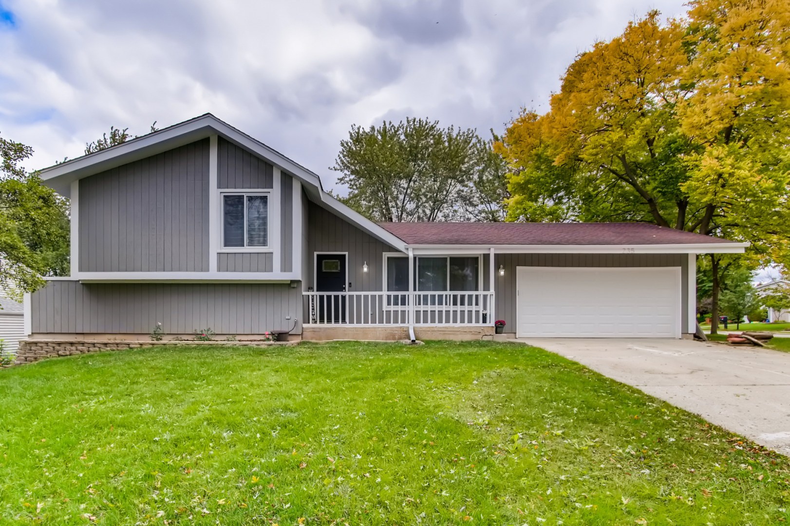 235 Dover , Bloomingdale, IL MLS 10887077 Berkshire Hathaway