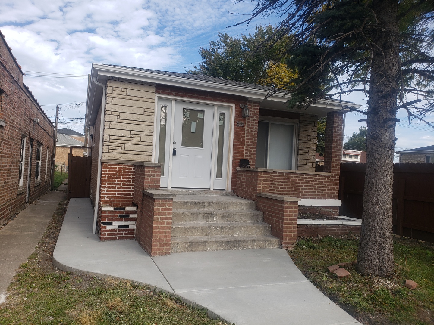 224 East 95th Street Chicago IL 60619