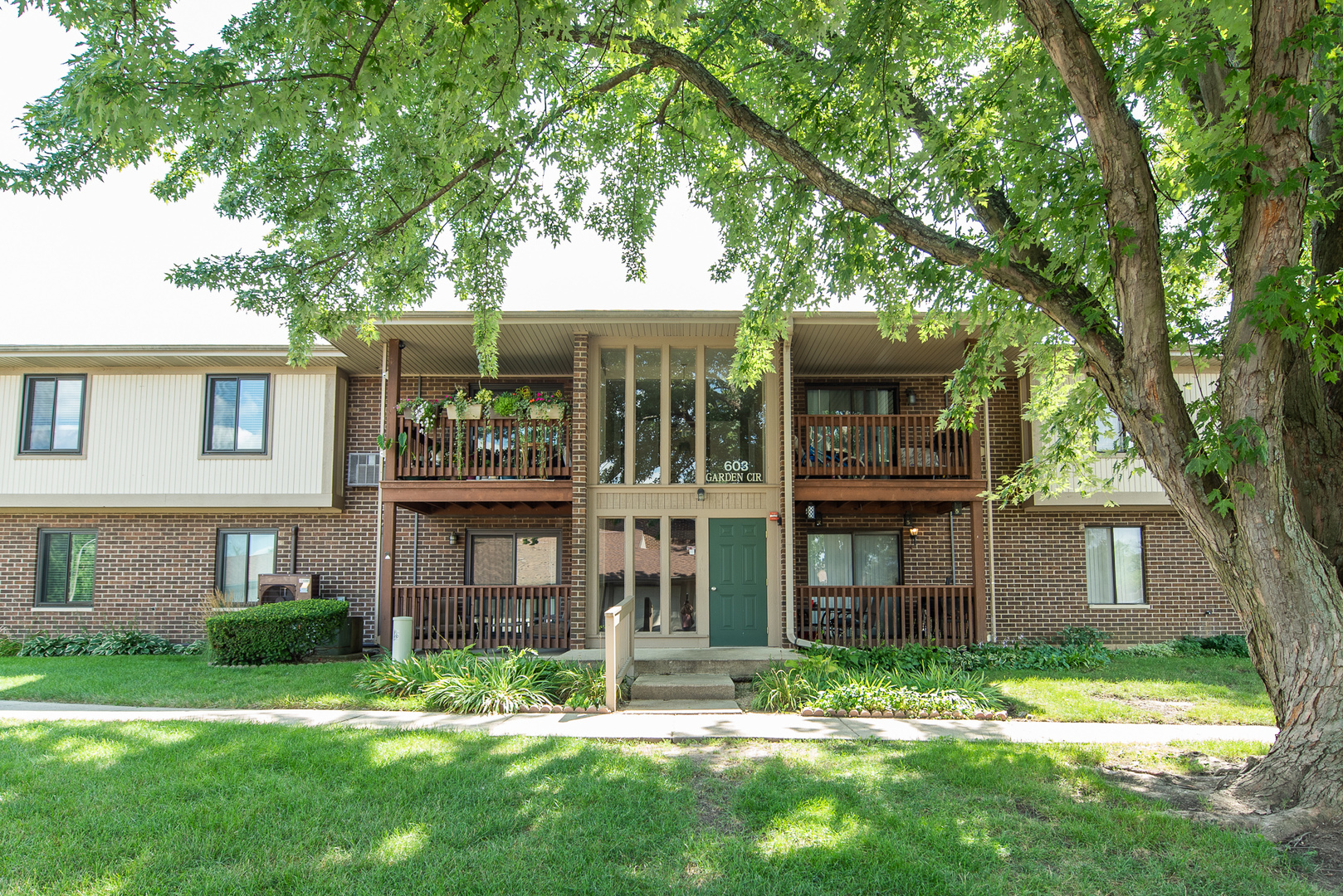 Brookside in Streamwood IL Homes for Sale Brookside in Streamwood