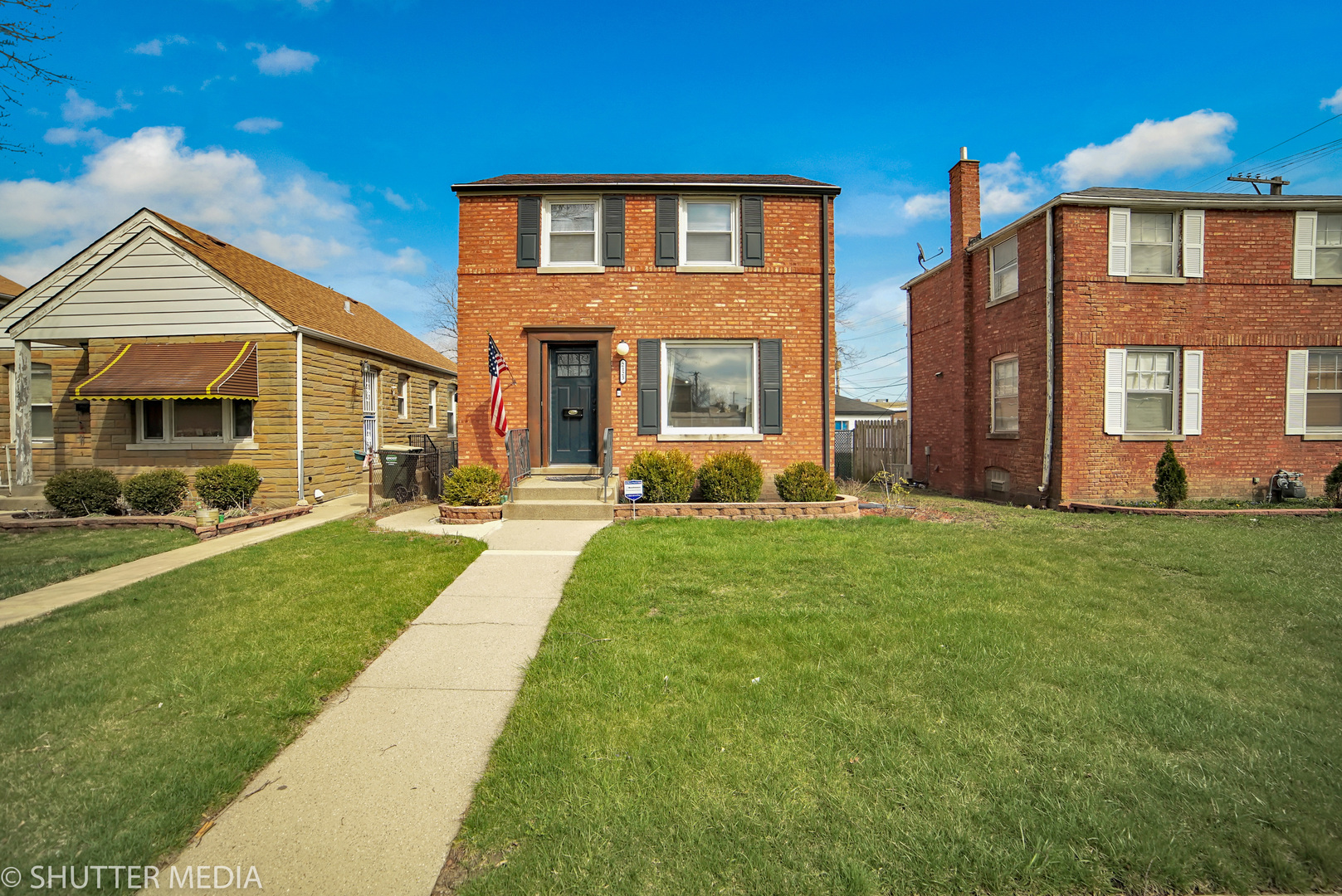 PropertyUP MLS 10539084 for sold 2123 S 23rd Broadview, Illinois 60155