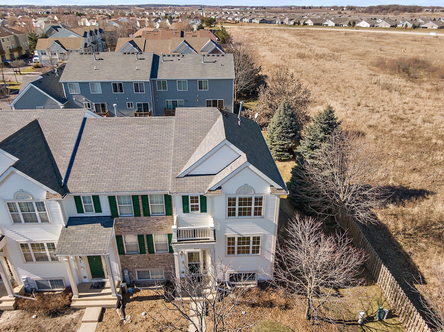 Cambridge Lakes in Pingree Grove IL Homes for Sale Cambridge Lakes in