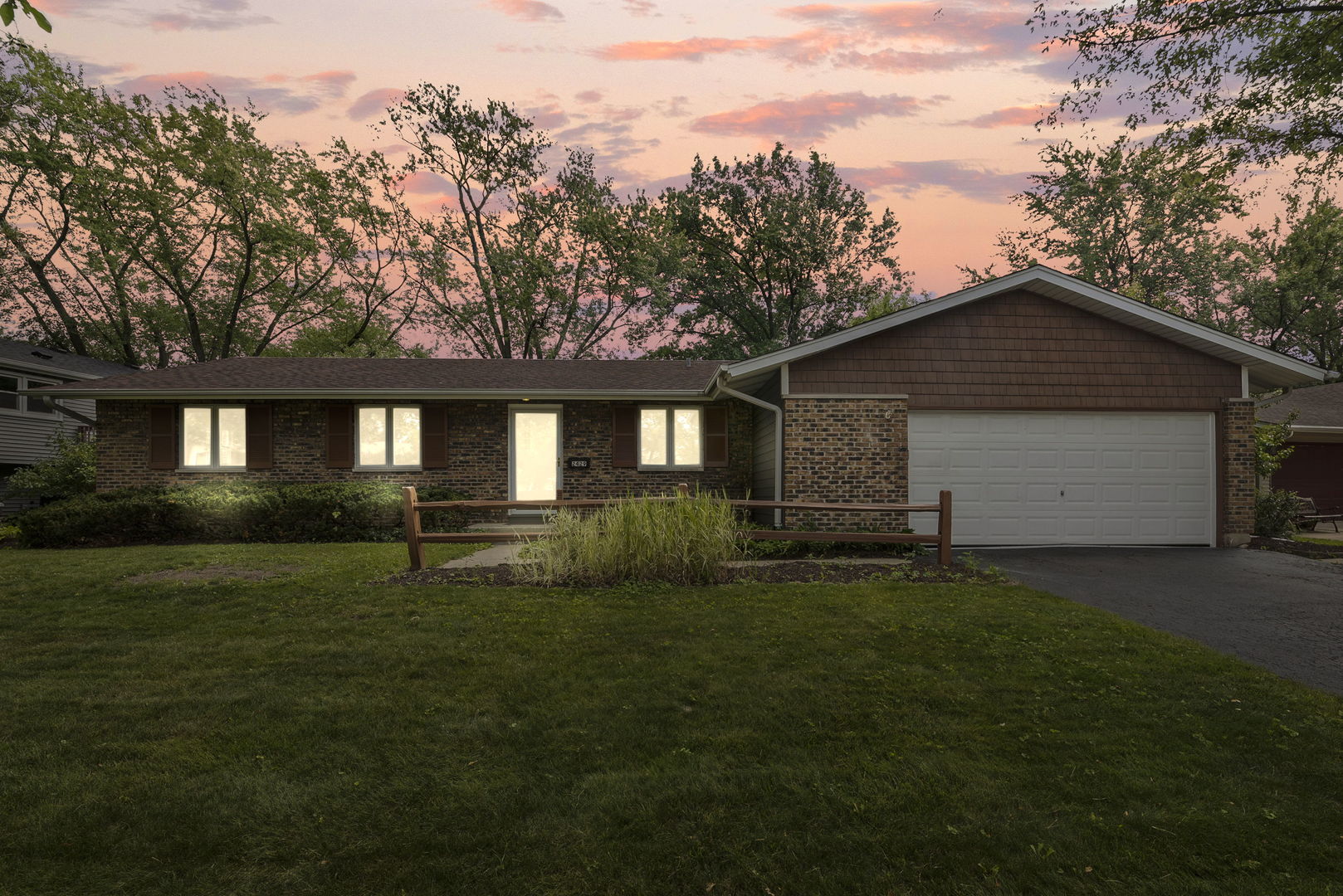 Winston Hills in Woodridge IL Homes for Sale Winston Hills in