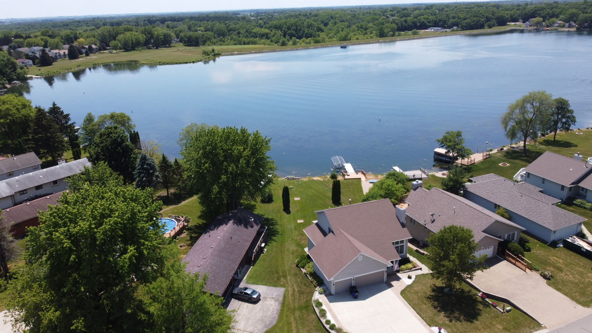 Candlewick Lake in Poplar Grove IL Homes for Sale Candlewick Lake in