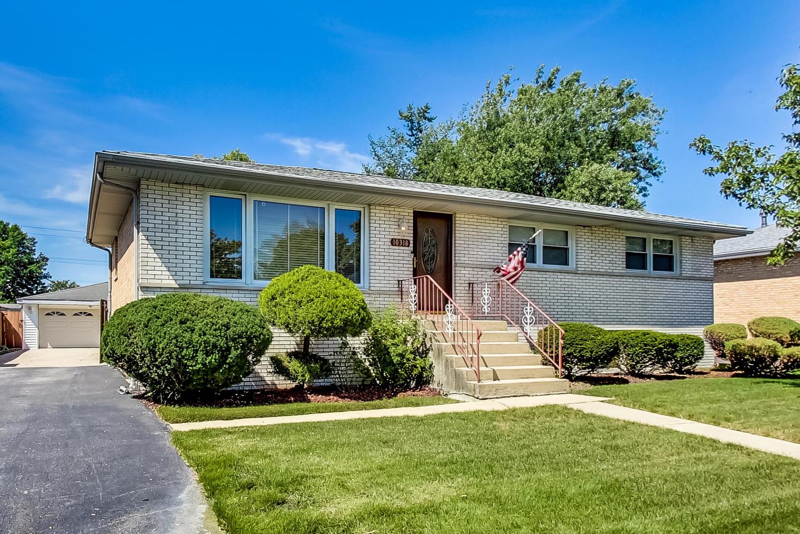 Oakwood Hills in Palos Hills IL Homes for Sale Oakwood Hills in Palos