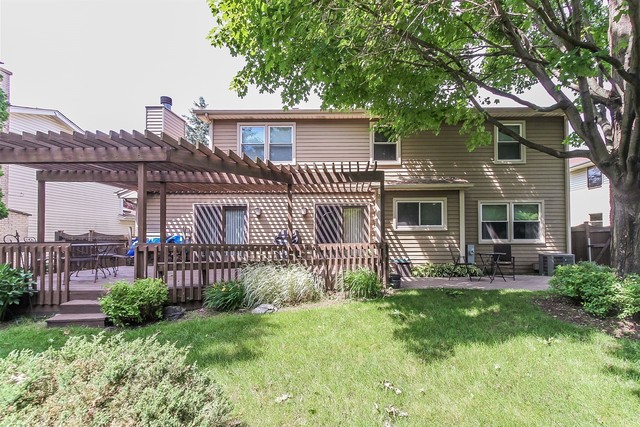1607 Rose Boulevard
