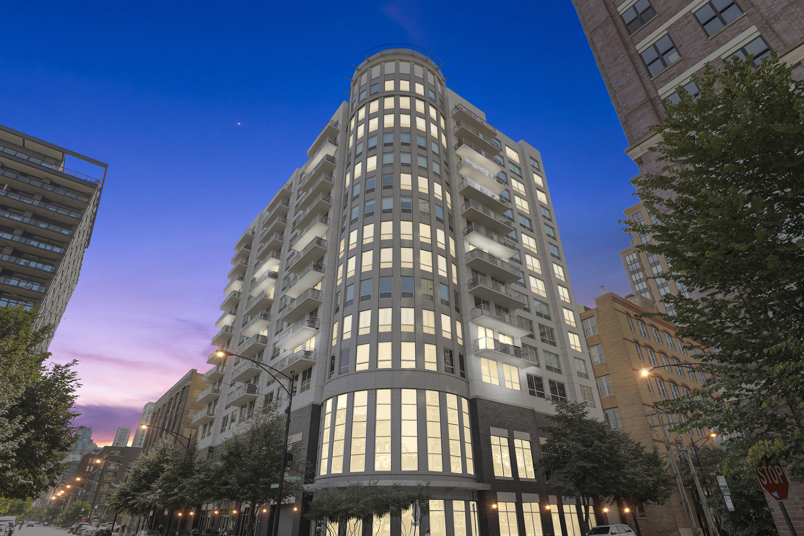 421 W HURON 1107, Chicago, IL MLS 10944116 Berkshire Hathaway