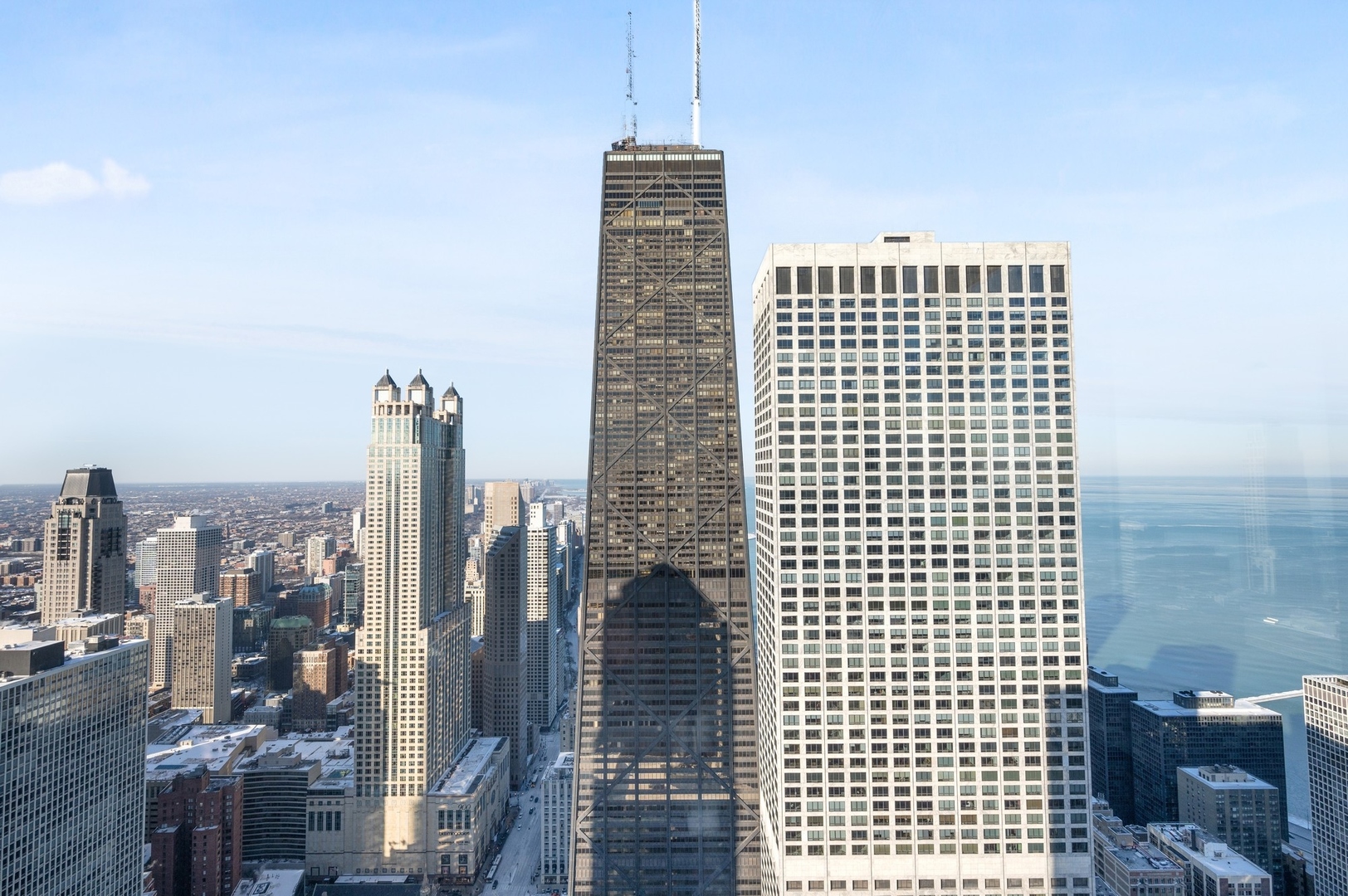Neiman Marcus building on Chicago's Magnificent Mile sold