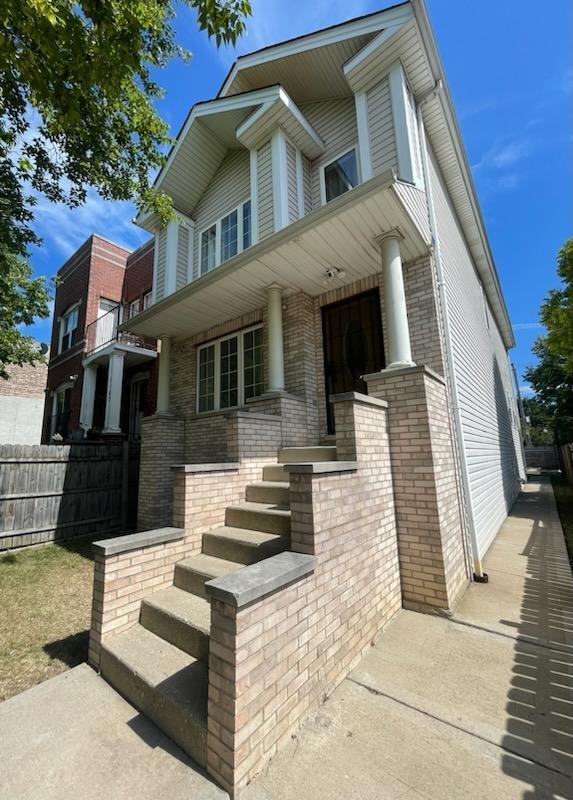 1659 S Saint Louis Avenue, Chicago IL 60623 Dream Town Real Estate